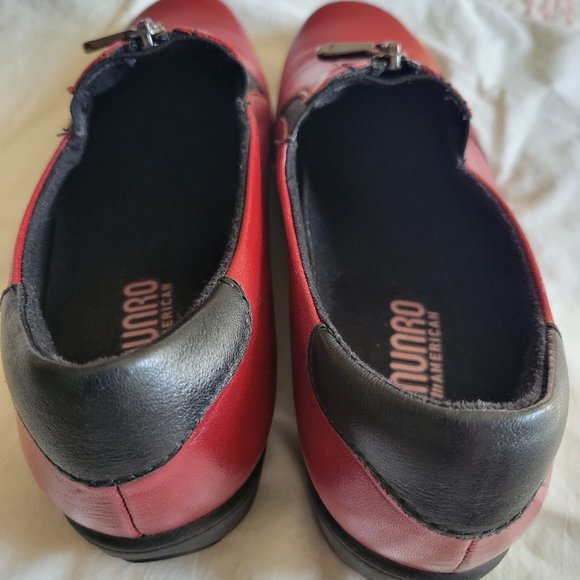 Women's Munro brand red shoes - Picture 4 of 4